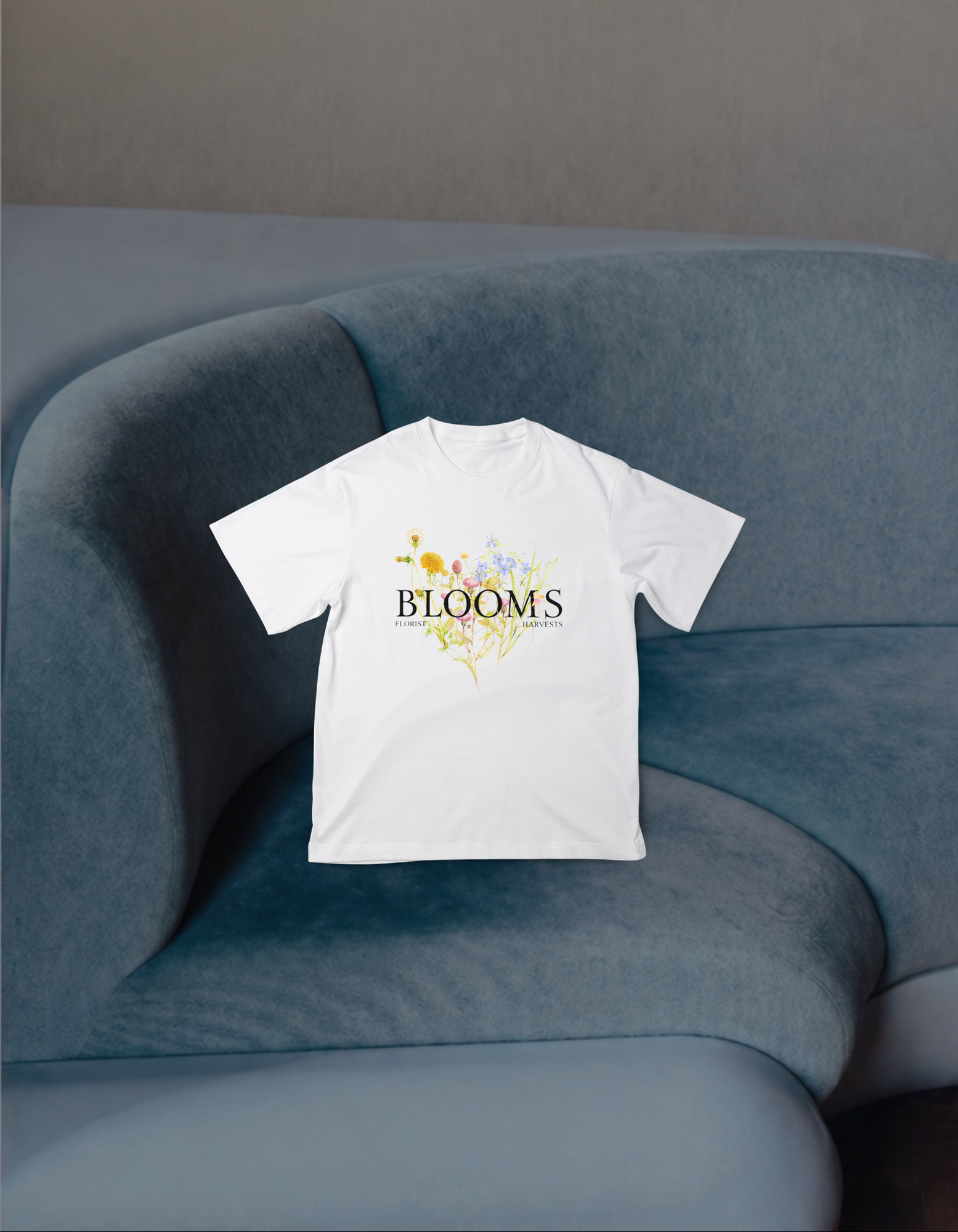 Футболка біла «Blooms»